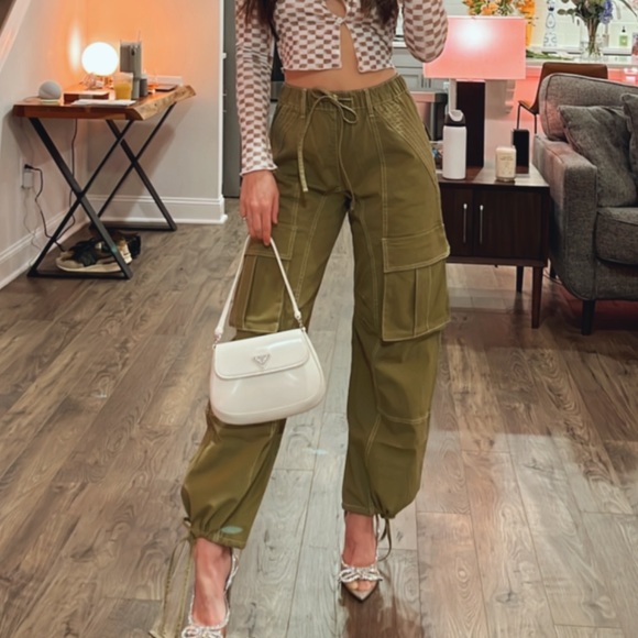 cargo pants - Picture 1 of 2